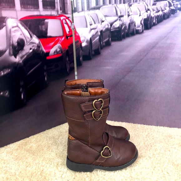 Carter’s boots. - Picture 2 of 4